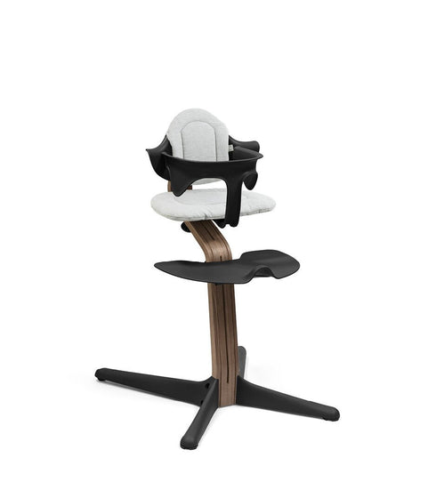Nomi Syöttötuoli, useita eri värejä, Stokke